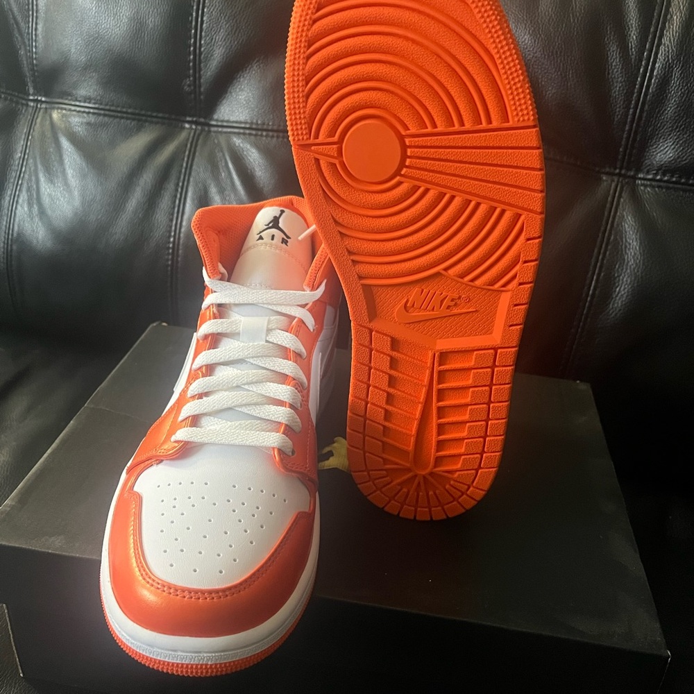 Air Jordan 1